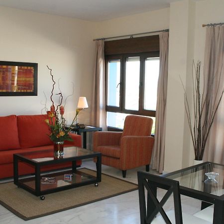 Apartamentos Luxsevilla Palacio Exterior foto