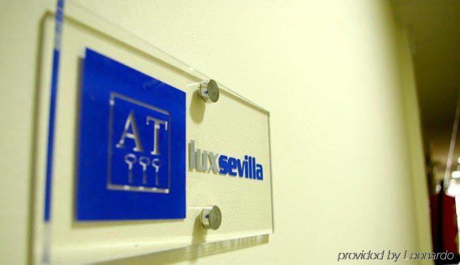Apartamentos Luxsevilla Palacio Exterior foto
