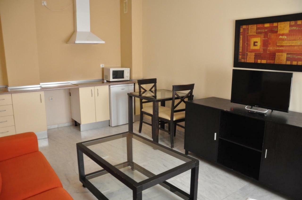 Apartamentos Luxsevilla Palacio Exterior foto